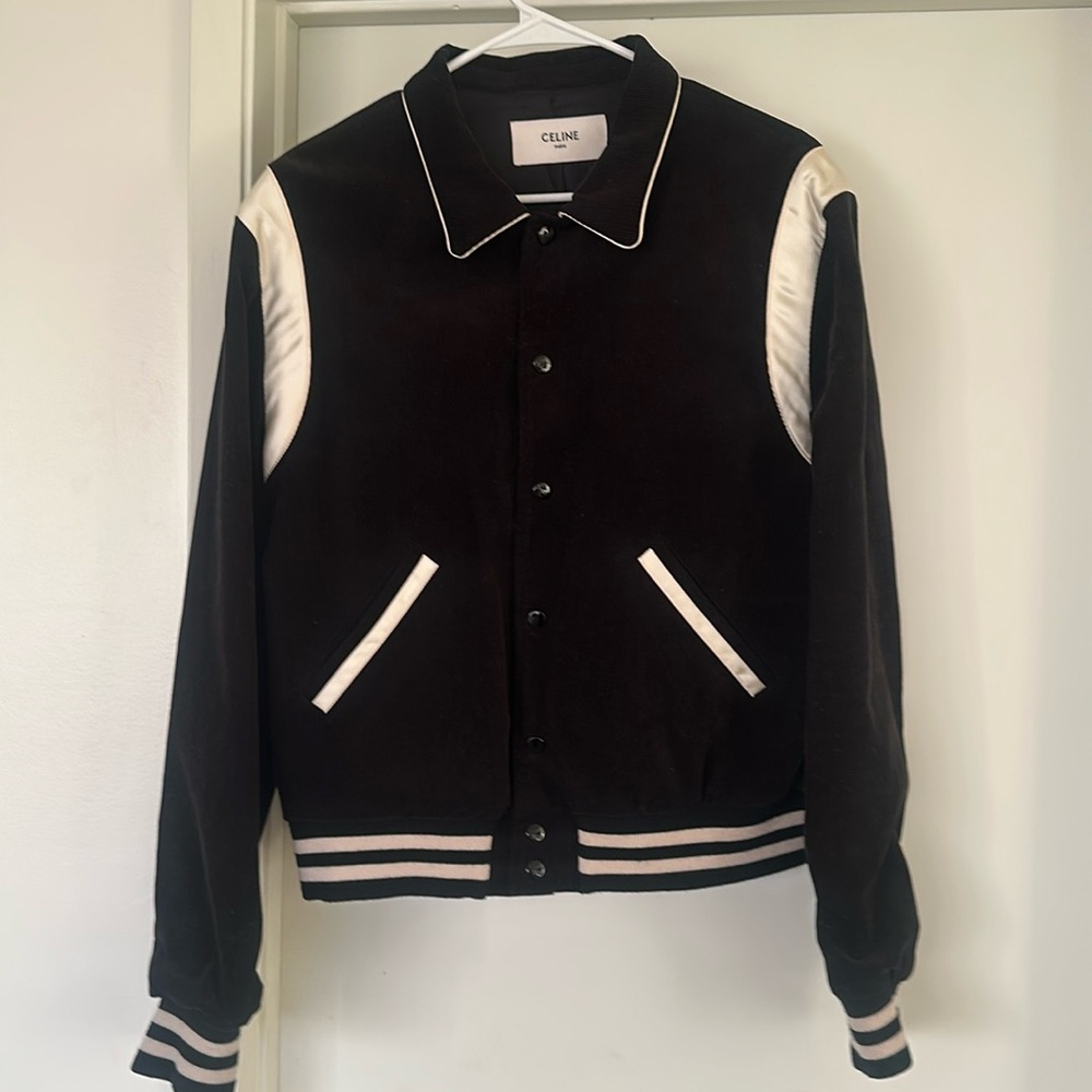 CELINE CLASSIC TEDDY JACKET WITH SATIN SHOULDER PANELS IN CORDUROY
Size:48
